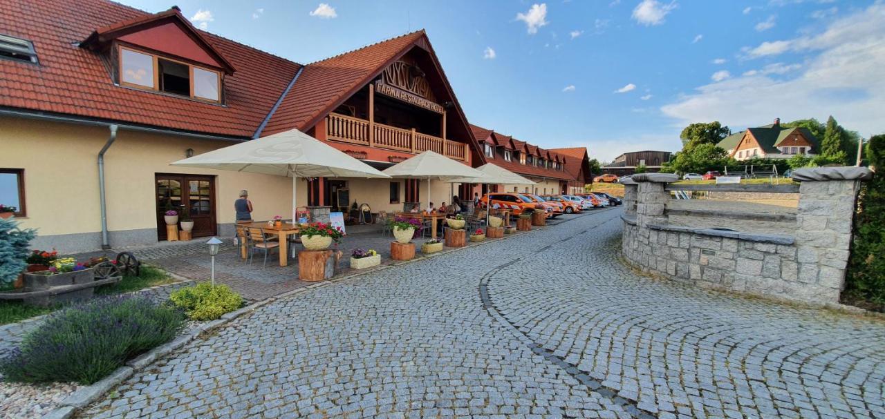 Hotel Farma Vysoka Chrastava Екстериор снимка